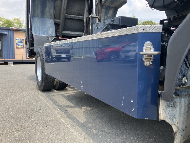 いすゞフォワードダンプ中型（4t）[写真16]