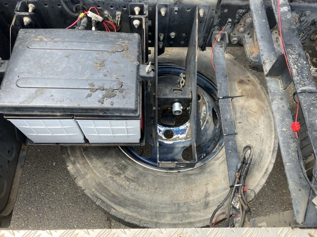 いすゞフォワードダンプ中型（4t）[写真19]