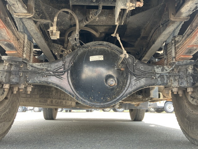 いすゞフォワードダンプ中型（4t）[写真23]