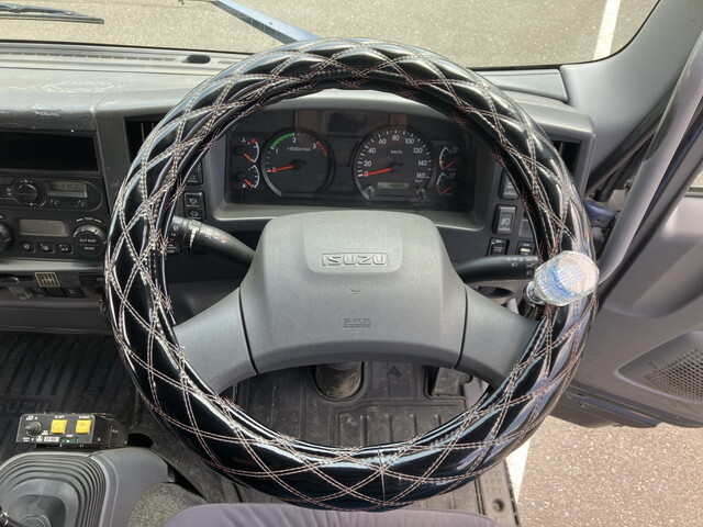 いすゞフォワードダンプ中型（4t）[写真34]