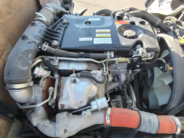 いすゞエルフ平ボディ小型（2t・3t）[写真13]