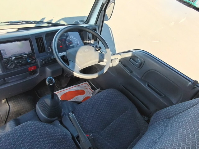 いすゞエルフ平ボディ小型（2t・3t）[写真21]