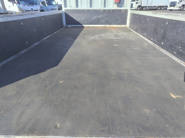 いすゞエルフ平ボディ小型（2t・3t）[写真07]