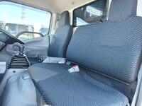 日野デュトロ幌車小型（2t・3t）[写真20]