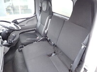 三菱ふそうキャンターアルミバン小型（2t・3t）[写真37]