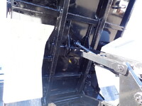 いすゞフォワードダンプ中型（4t）[写真13]