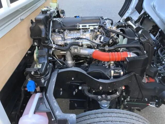 三菱ふそうキャンター平ボディ小型（2t・3t）[写真15]