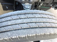 三菱ふそうキャンター平ボディ小型（2t・3t）[写真20]