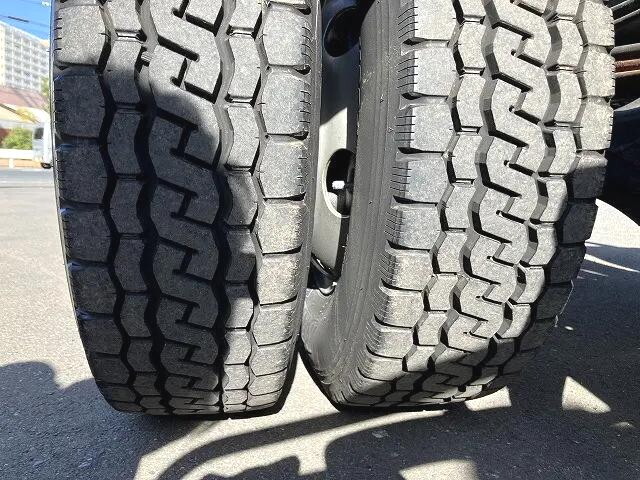 いすゞエルフセーフティローダー小型（2t・3t）[写真21]