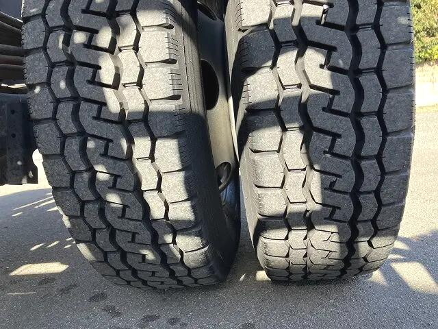 いすゞエルフセーフティローダー小型（2t・3t）[写真22]