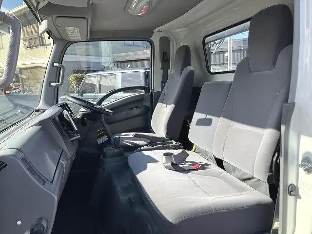 いすゞエルフセーフティローダー小型（2t・3t）[写真34]