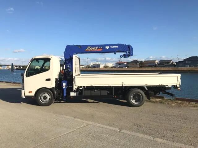 日野デュトロクレーン5段小型（2t・3t）[写真05]