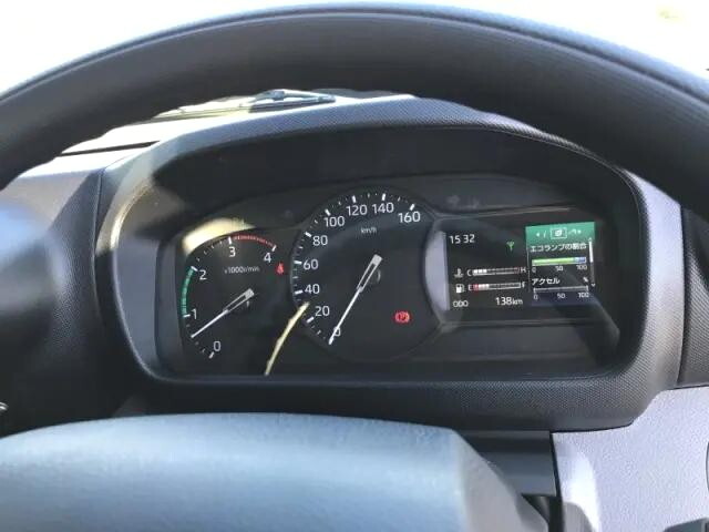 日野デュトロクレーン5段小型（2t・3t）[写真08]