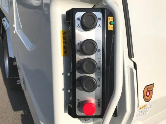 三菱ふそうキャンターパッカー車（塵芥車）小型（2t・3t）[写真22]