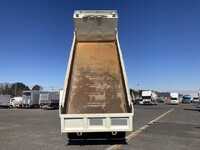 いすゞギガダンプ大型（10t）[写真11]