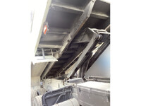 いすゞギガダンプ大型（10t）[写真13]