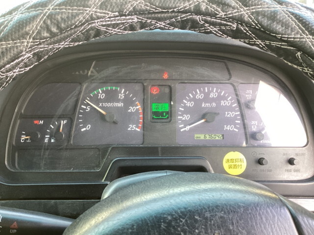 いすゞギガダンプ大型（10t）[写真26]