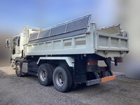 いすゞギガダンプ大型（10t）[写真05]