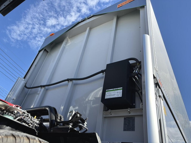 日野デュトロアルミウイング小型（2t・3t）[写真38]