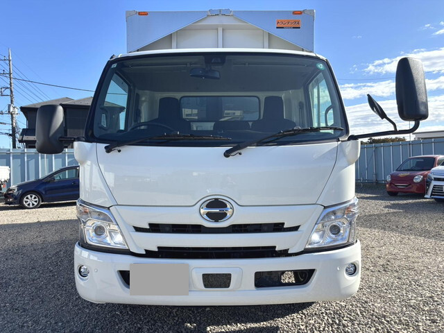 日野デュトロアルミウイング小型（2t・3t）[写真06]