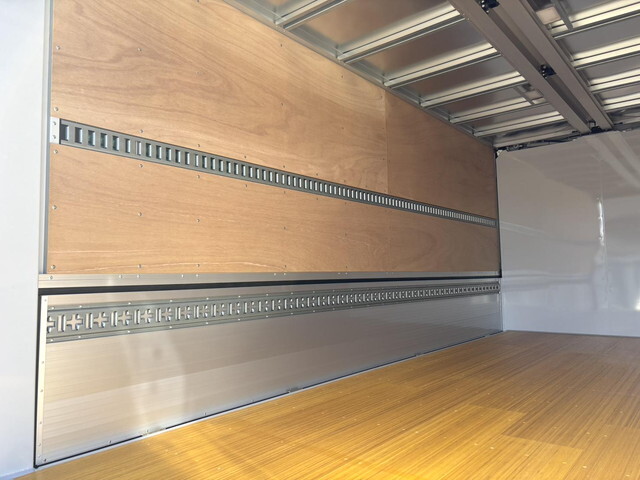 日野デュトロアルミウイング小型（2t・3t）[写真08]