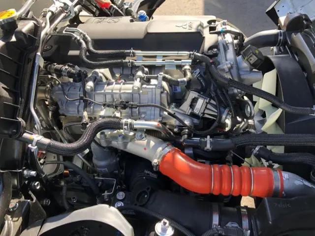 三菱ふそうキャンターダンプ小型（2t・3t）[写真18]