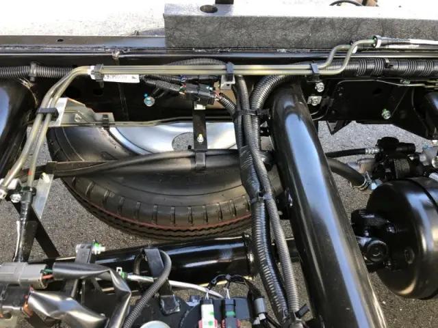 三菱ふそうキャンターダンプ小型（2t・3t）[写真33]