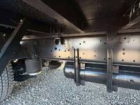 いすゞギガセルフクレーン4段大型（10t）[写真12]