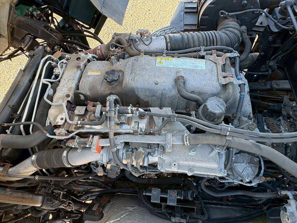 いすゞギガコンテナ専用車大型（10t）[写真19]