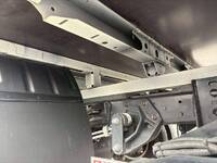 日野デュトロ平ボディ小型（2t・3t）[写真14]