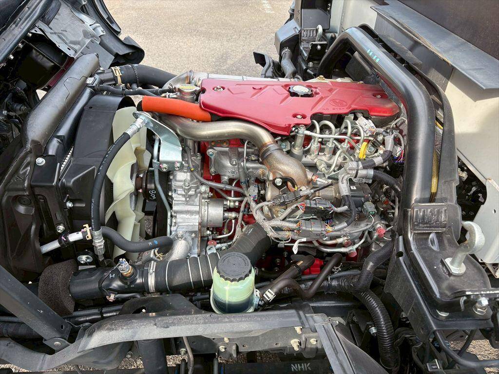 日野デュトロ平ボディ小型（2t・3t）[写真14]