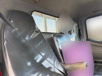 三菱ふそうキャンター平ボディ小型（2t・3t）[写真30]