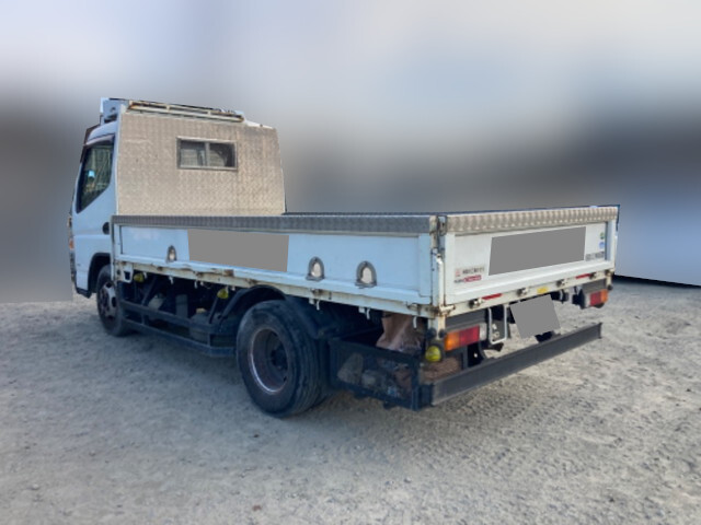 三菱ふそうキャンター平ボディ小型（2t・3t）[写真04]