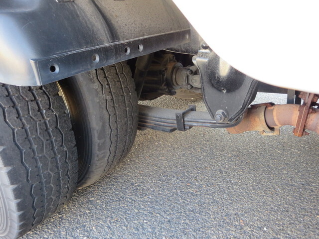 その他のメーカーエルフダブルキャブ（Wキャブ）小型（2t・3t）[写真30]