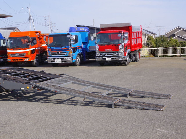 日野デュトロキャリアカー小型（2t・3t）[写真11]