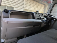 三菱ふそうキャンターアルミバン小型（2t・3t）[写真22]