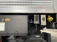 三菱ふそうキャンターアルミバン小型（2t・3t）[写真34]