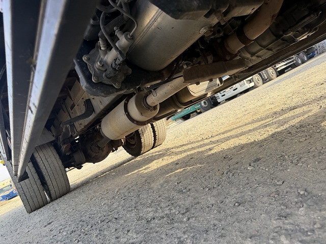 日野レンジャー平ボディ増トン（6t・8t）[写真19]