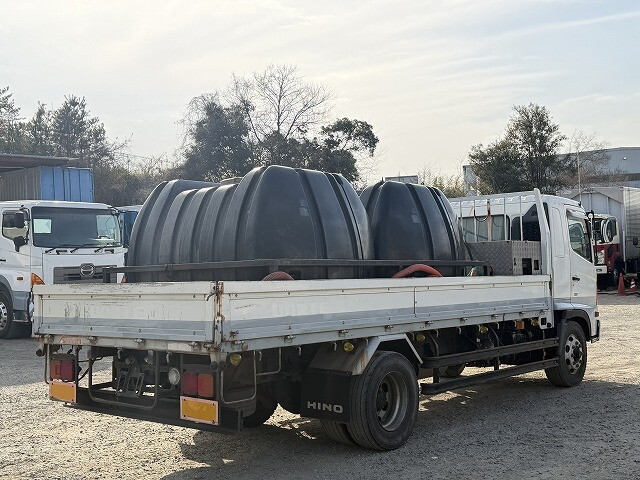 日野レンジャー平ボディ増トン（6t・8t）[写真03]