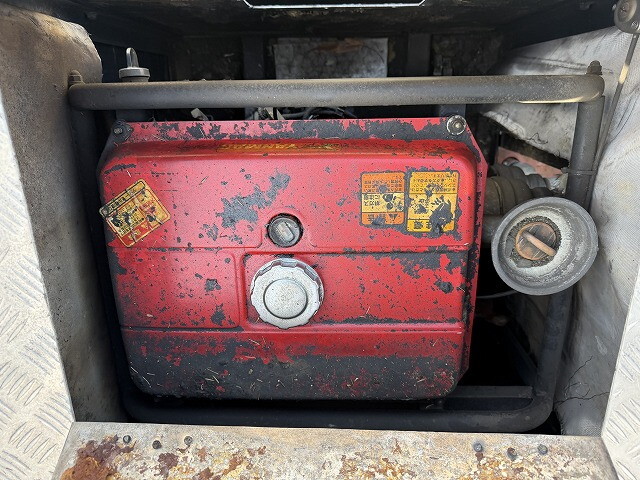 日野レンジャー平ボディ増トン（6t・8t）[写真36]