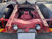 UDトラックスクオントレーラーヘッド（トラクターヘッド）大型（10t）[写真23]