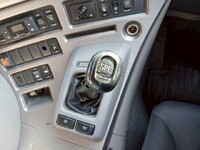 UDトラックスクオントレーラーヘッド（トラクターヘッド）大型（10t）[写真33]