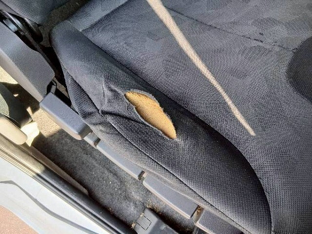 UDトラックスクオントレーラーヘッド（トラクターヘッド）大型（10t）[写真36]