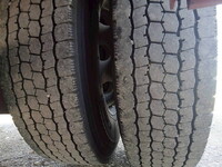 UDトラックスクオントレーラーヘッド（トラクターヘッド）大型（10t）[写真10]