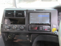 三菱ふそうスーパーグレート冷蔵冷凍ウイング大型（10t）[写真29]