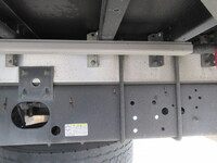 いすゞフォワードアルミウイング中型（4t）[写真18]