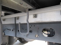 いすゞフォワードアルミウイング中型（4t）[写真19]