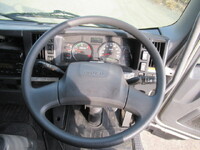 いすゞフォワードアルミウイング中型（4t）[写真29]