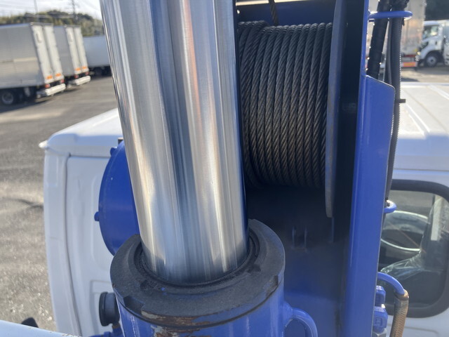 いすゞエルフクレーン3段小型（2t・3t）[写真15]