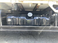 いすゞエルフクレーン3段小型（2t・3t）[写真18]